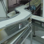 Decline s-shaped table-top conveyor