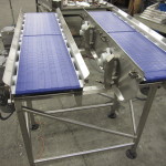 Grouping table-top conveyor