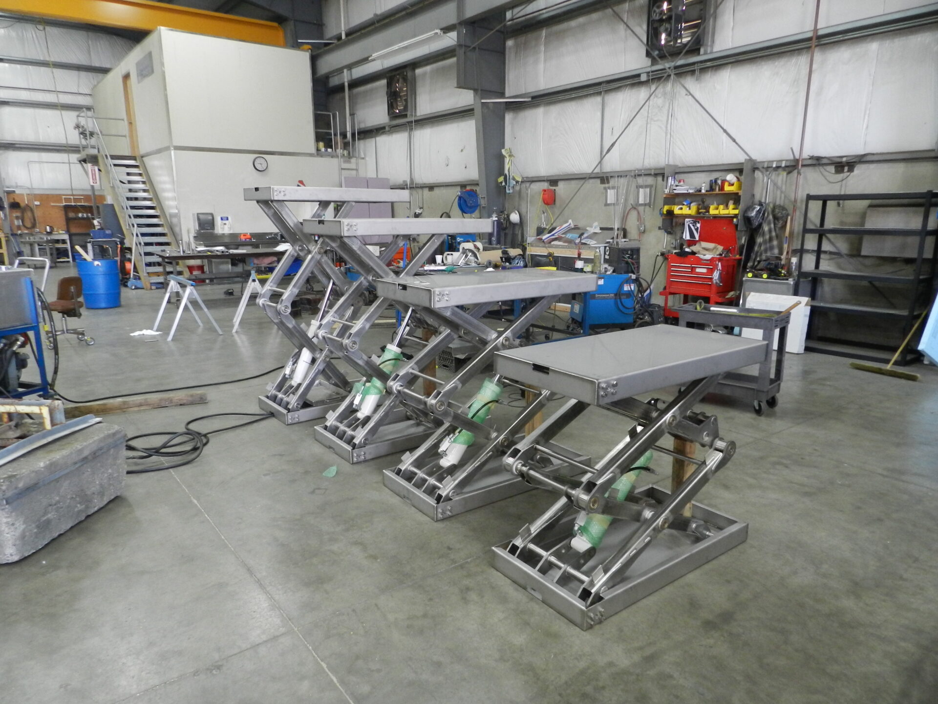 Scissor Lifts Trident Seafoods